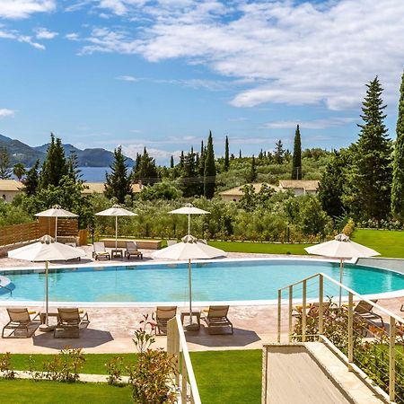 Ephyra Hotel Sívota Buitenkant foto