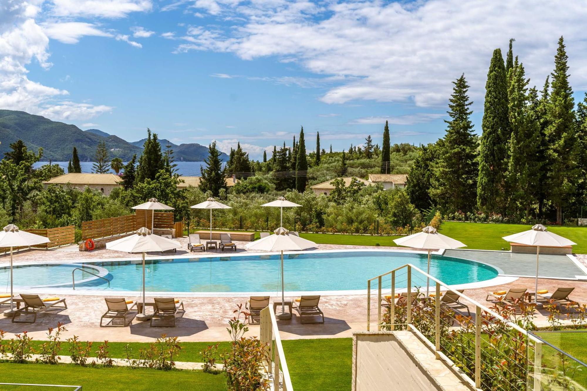 Ephyra Hotel Sívota Buitenkant foto